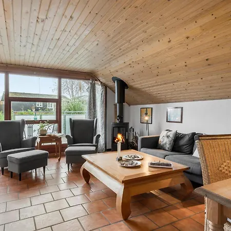 Ferienhaus Gorgeous In With Wifi