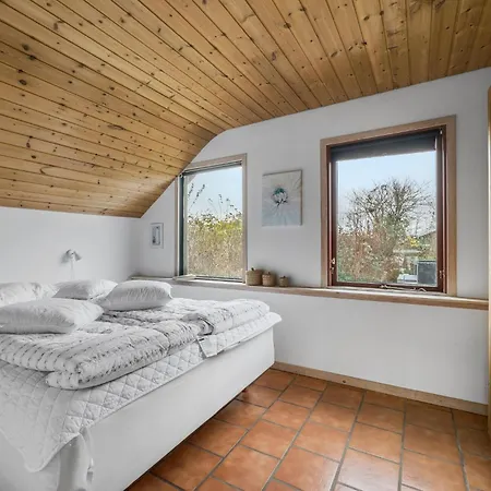 Gorgeous In With Wifi *